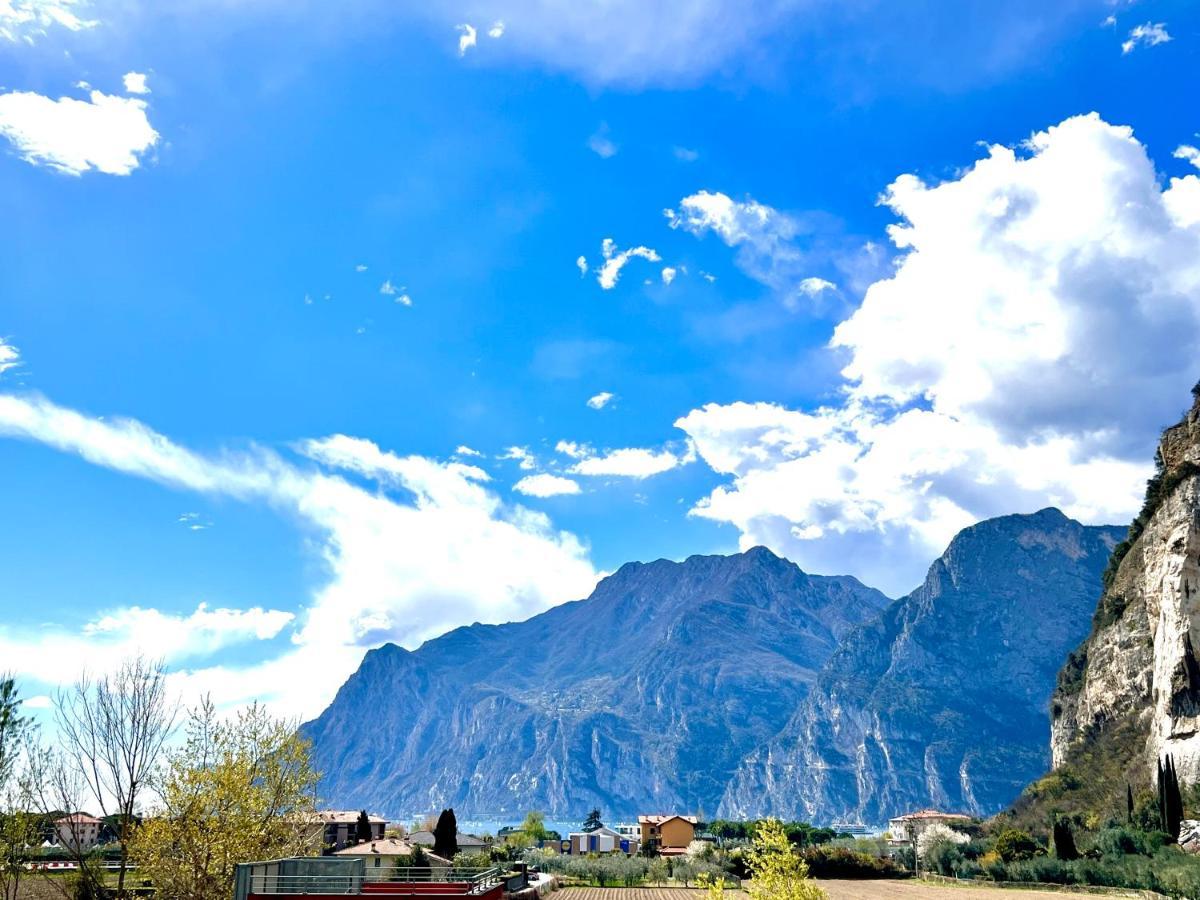 Apartment Gardabebo Torbole Sul Garda Luaran gambar