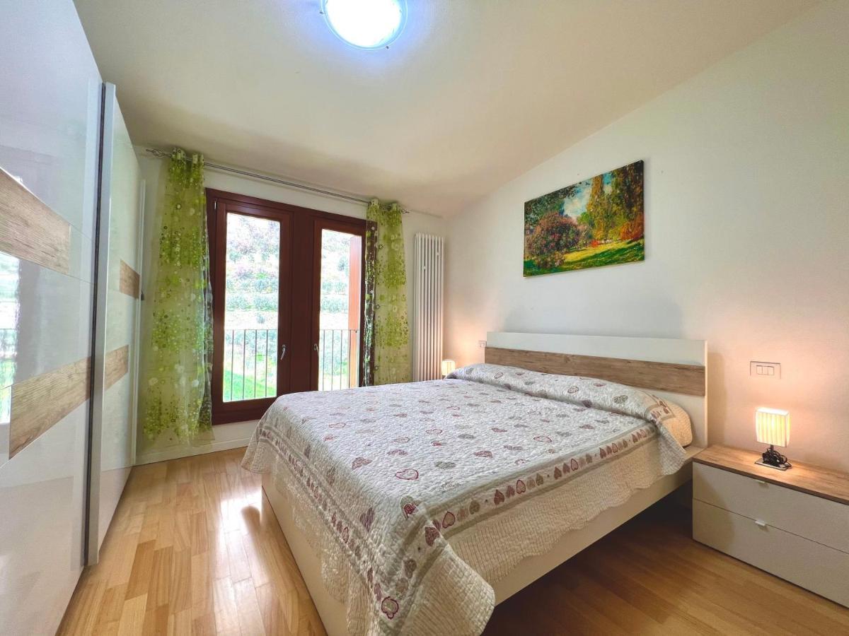 Apartment Gardabebo Torbole Sul Garda Luaran gambar