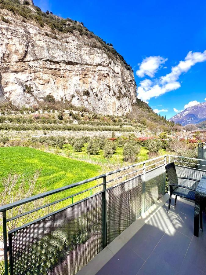 Apartment Gardabebo Torbole Sul Garda Luaran gambar